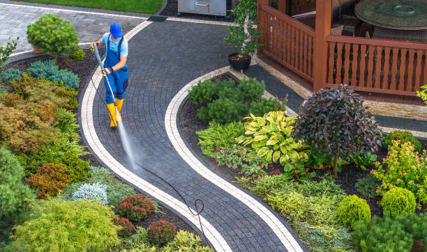 Best Residential Pressure Washing Services  in Covgton, IN